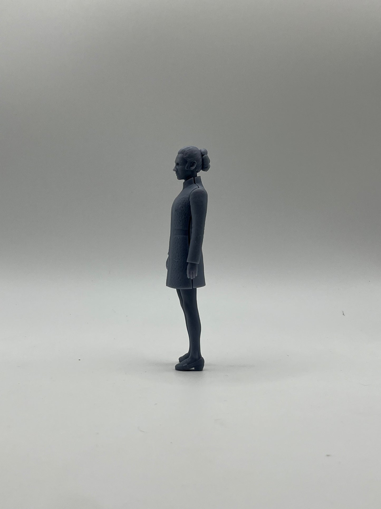 Liz Shaw Figure Kit (Spearhead From Space)