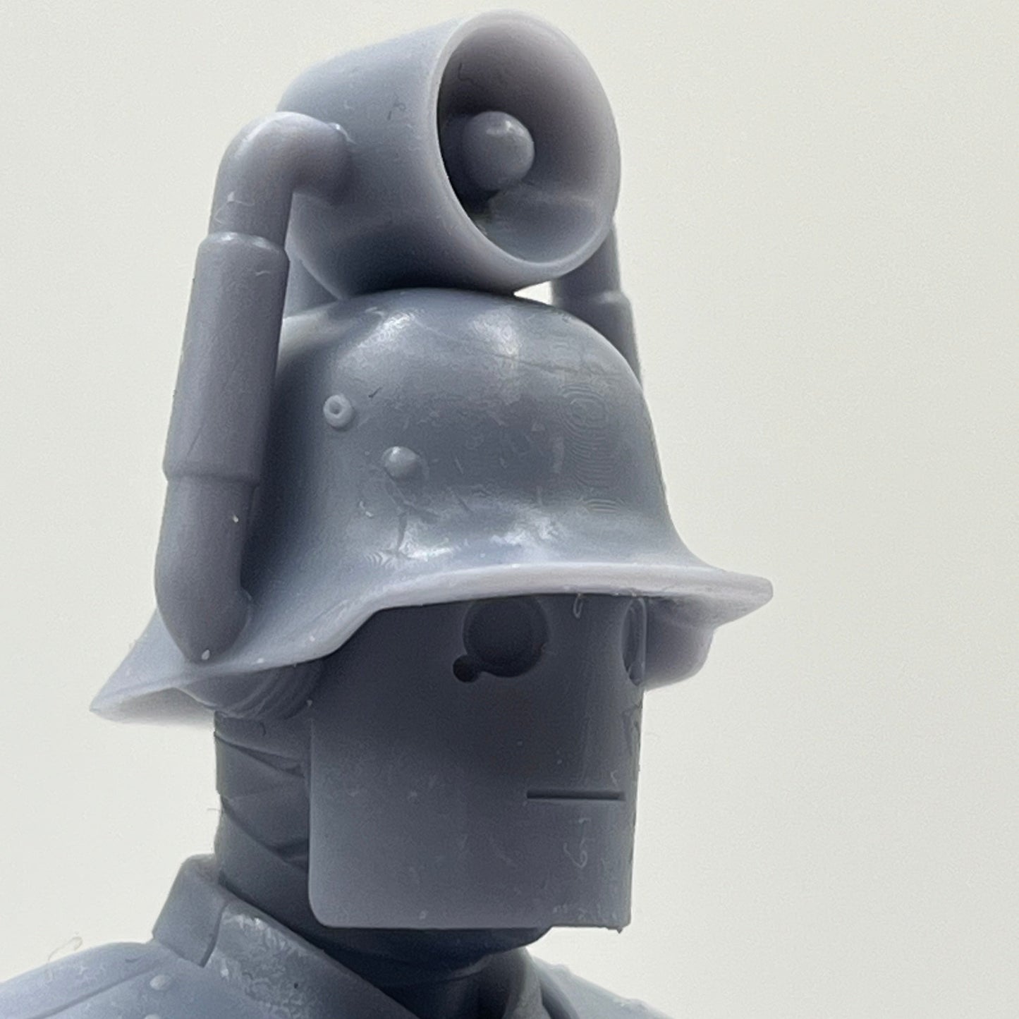 Cyberman Iron Youth Figure Kit (Halloween 2025 Special)