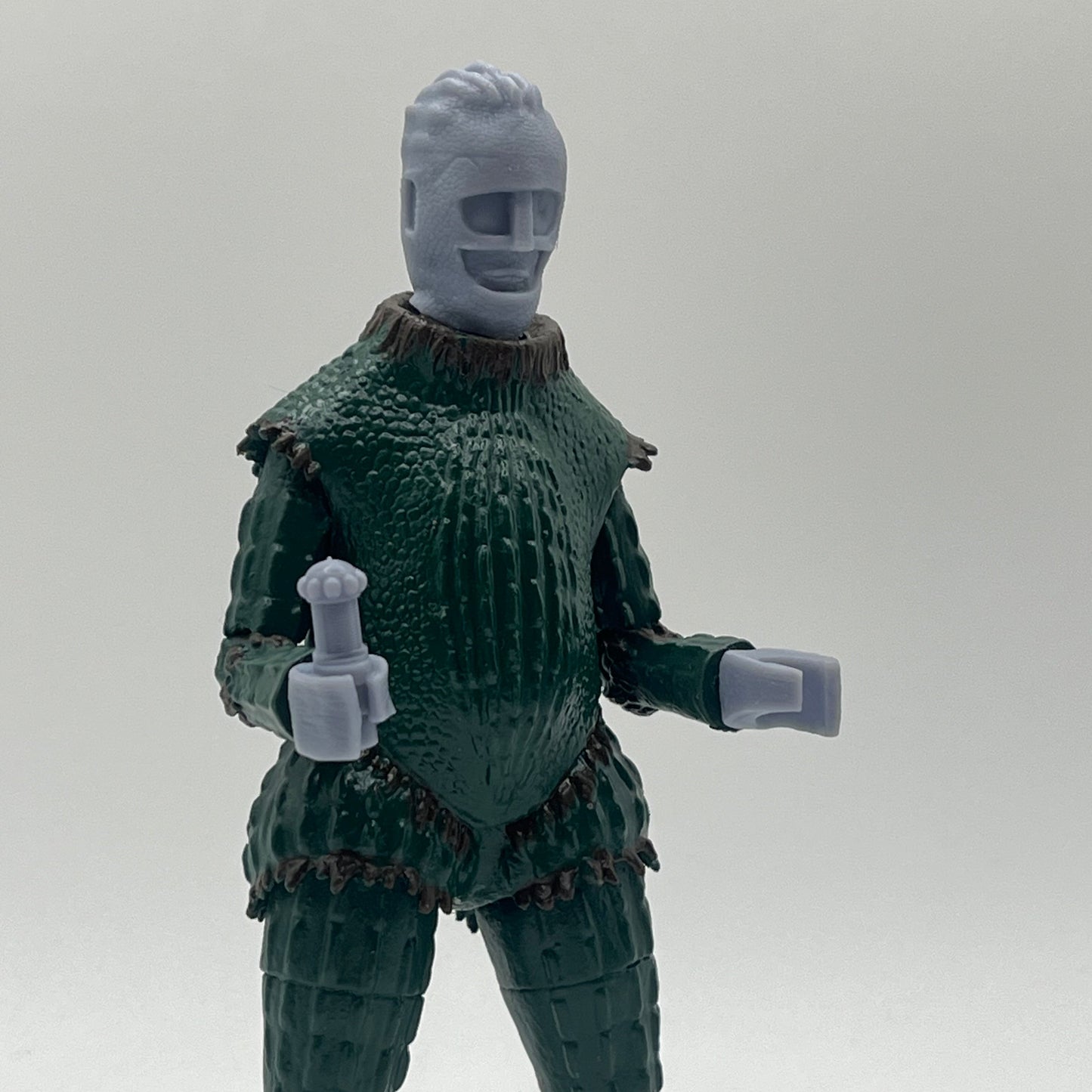 Ice Warrior: (The Monster of Peladon) [set 2]
