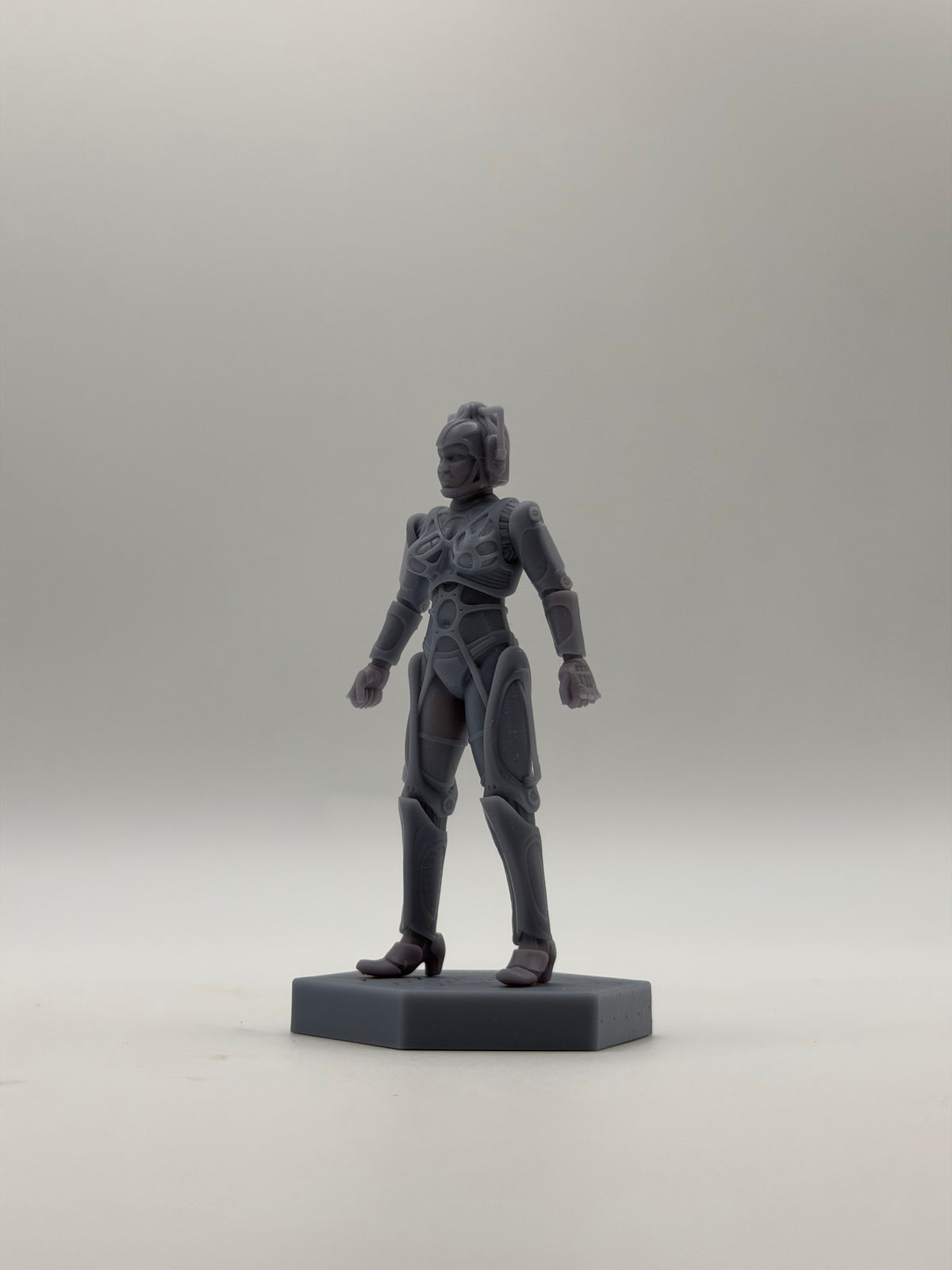 Cyber Woman (1:21)