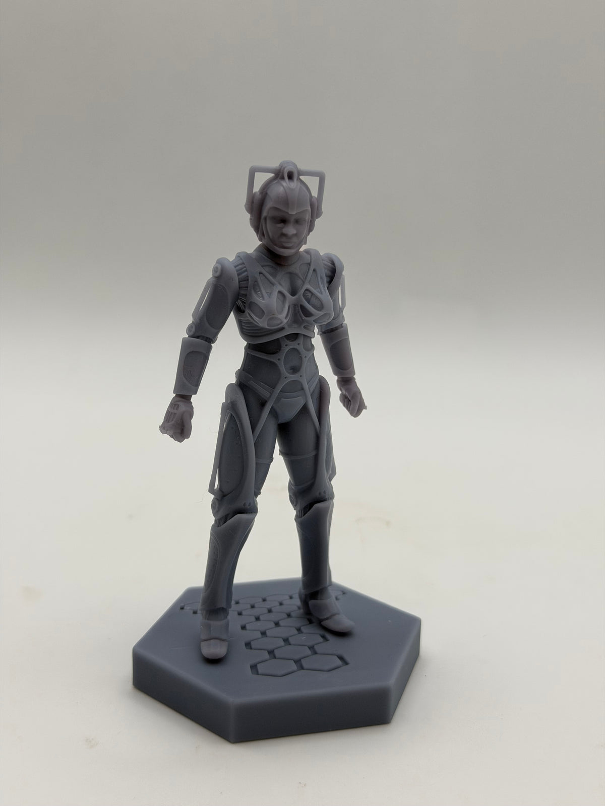 Cyber Woman (1:21)