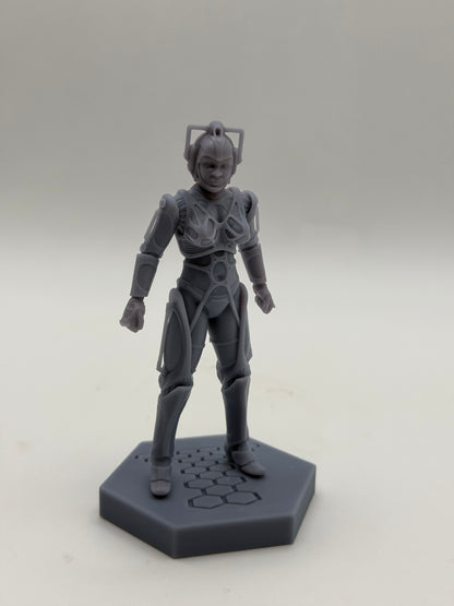 Cyber Woman (1:21)