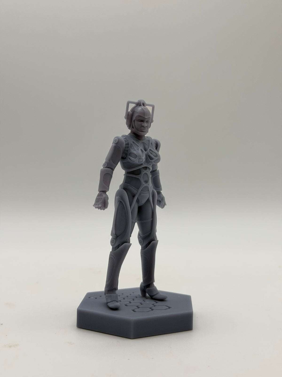 Cyber Woman (1:21)