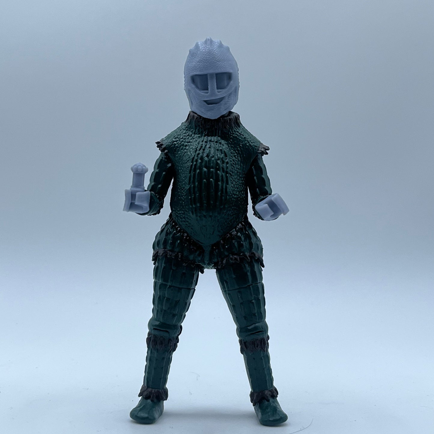Ice Warrior: (The Monster of Peladon) [set 1]