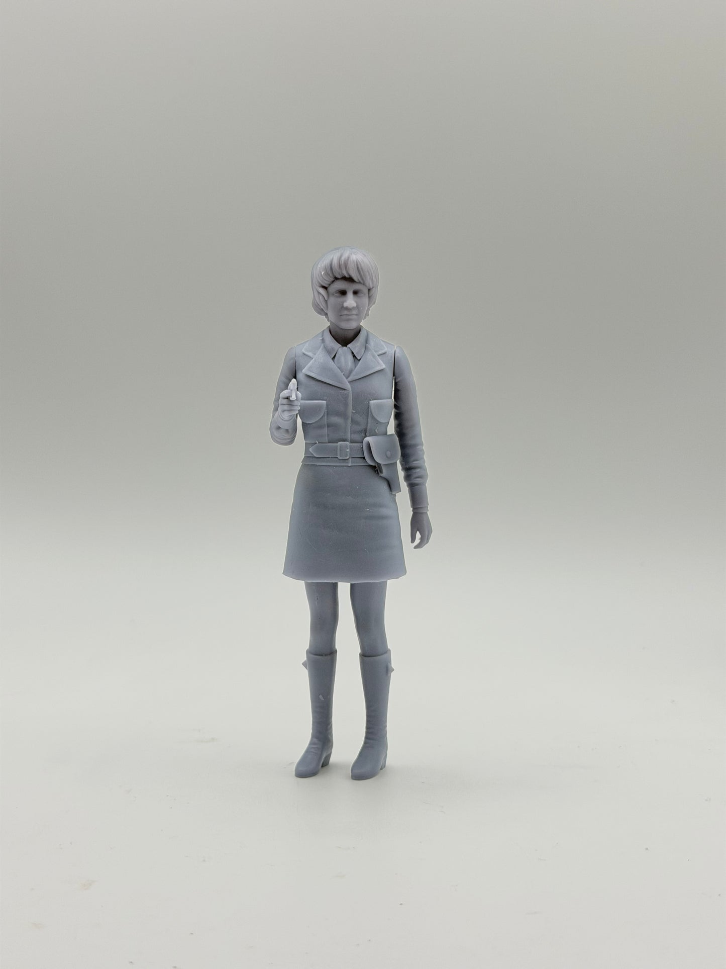 Liz Shaw - Section Leader Figure Kit (Inferno)