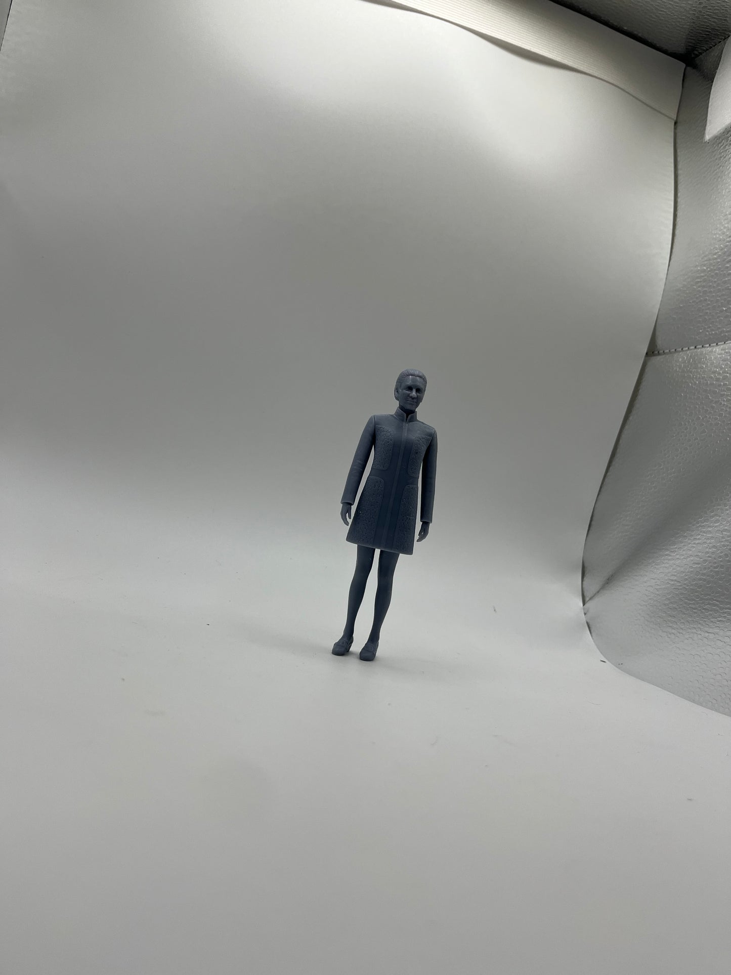 Liz Shaw Figure Kit (Spearhead From Space)