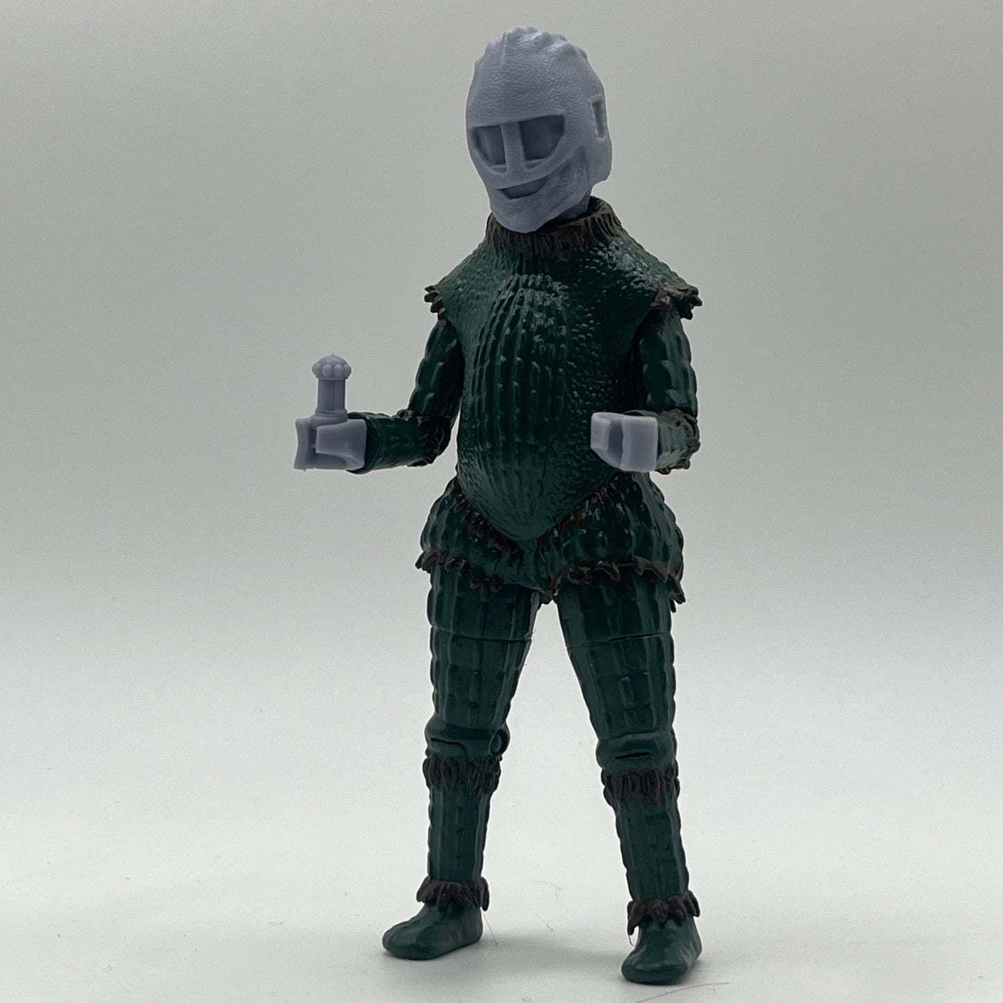 Ice Warrior: (The Monster of Peladon) [set 1]